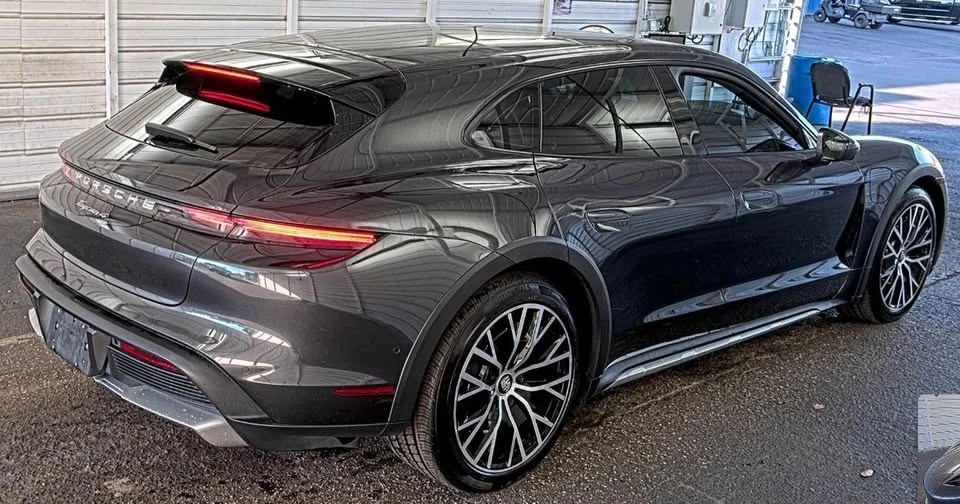 2023 Porsche Taycan 4 - Image 3 of 3
