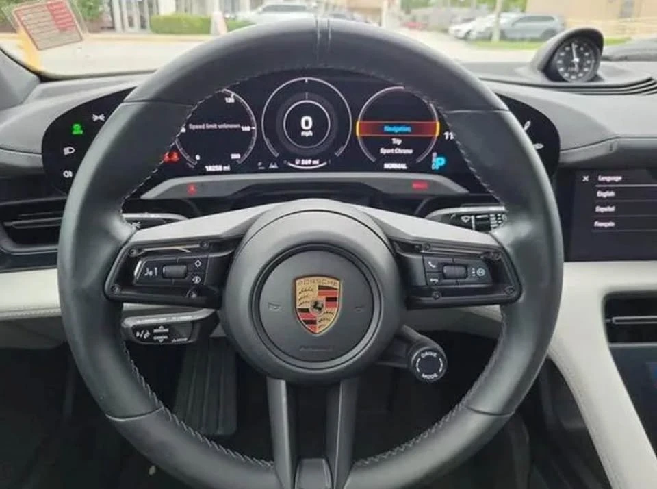 2023 Porsche Taycan 4 - Image 7 of 7