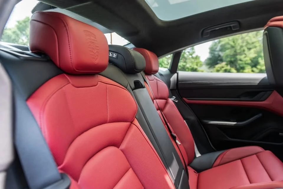 2023 Porsche Taycan GTS - Image 10 of 13