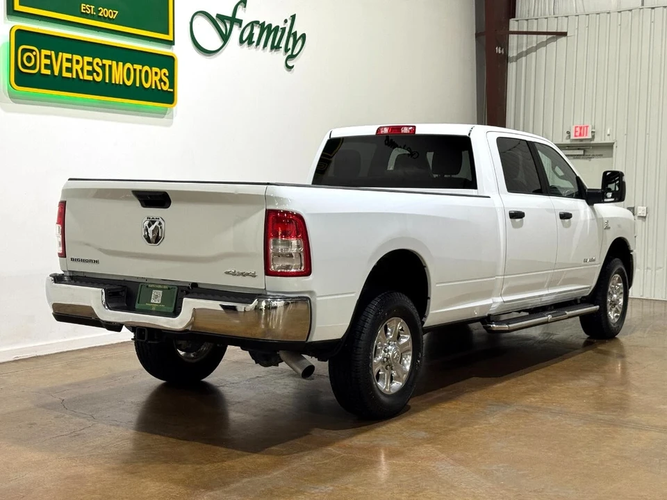 2023 Ram 2500 - Image 7 of 21
