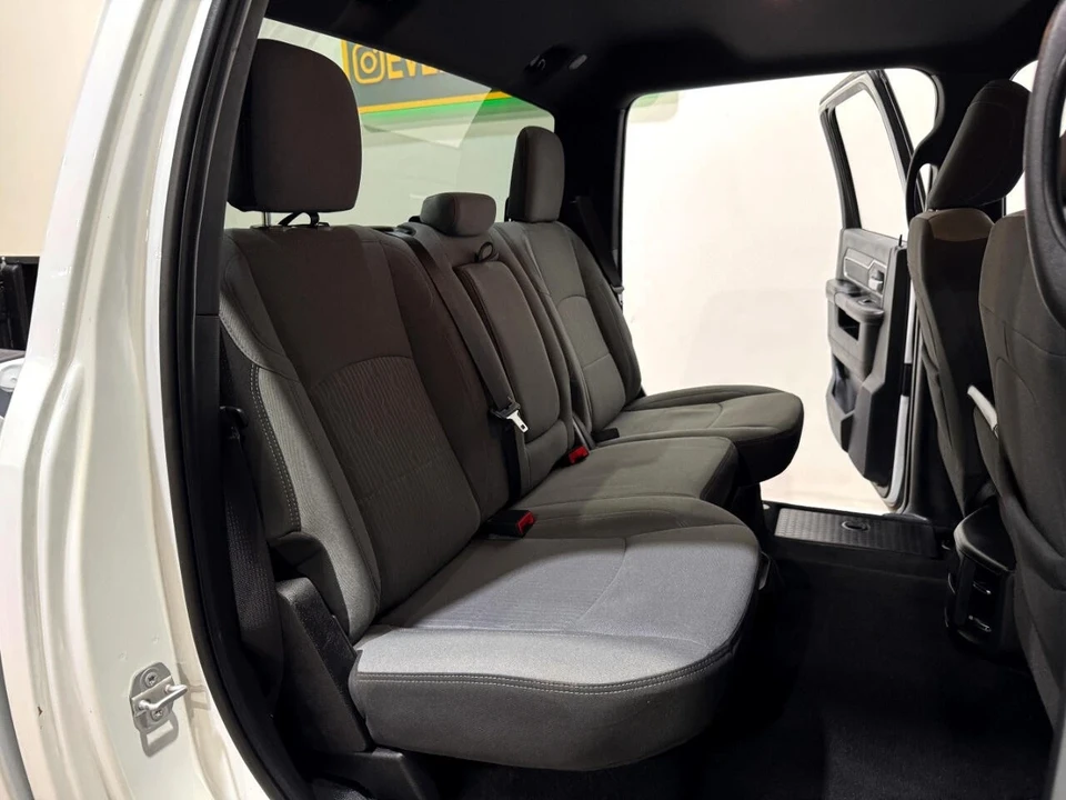 2023 Ram 2500 - Image 16 of 21