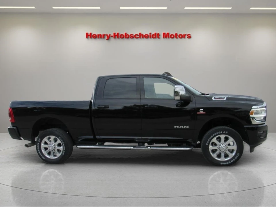 2023 Ram 2500 - Image 11 of 21