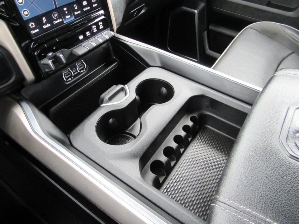2023 Ram 2500 - Image 9 of 12