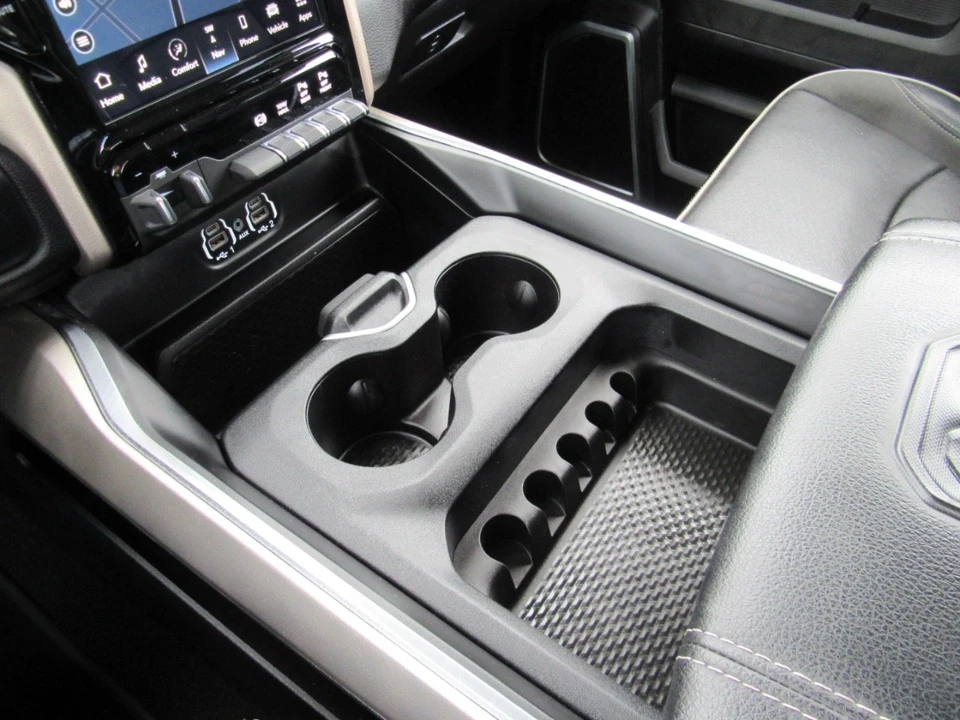 2023 Ram 2500 - Image 9 of 21