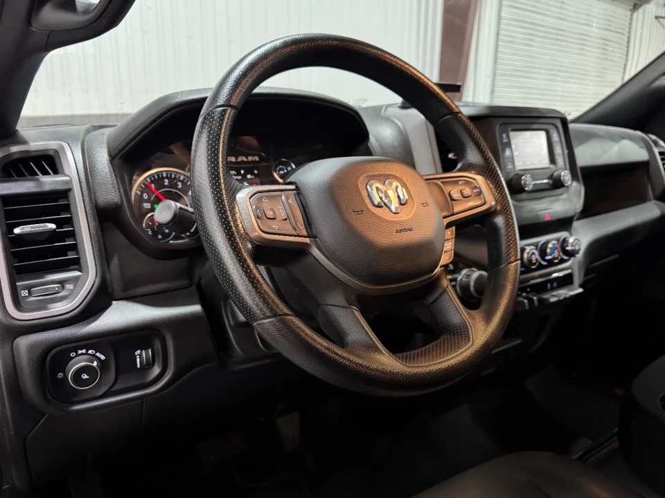 2023 Ram 2500 - Image 5 of 12
