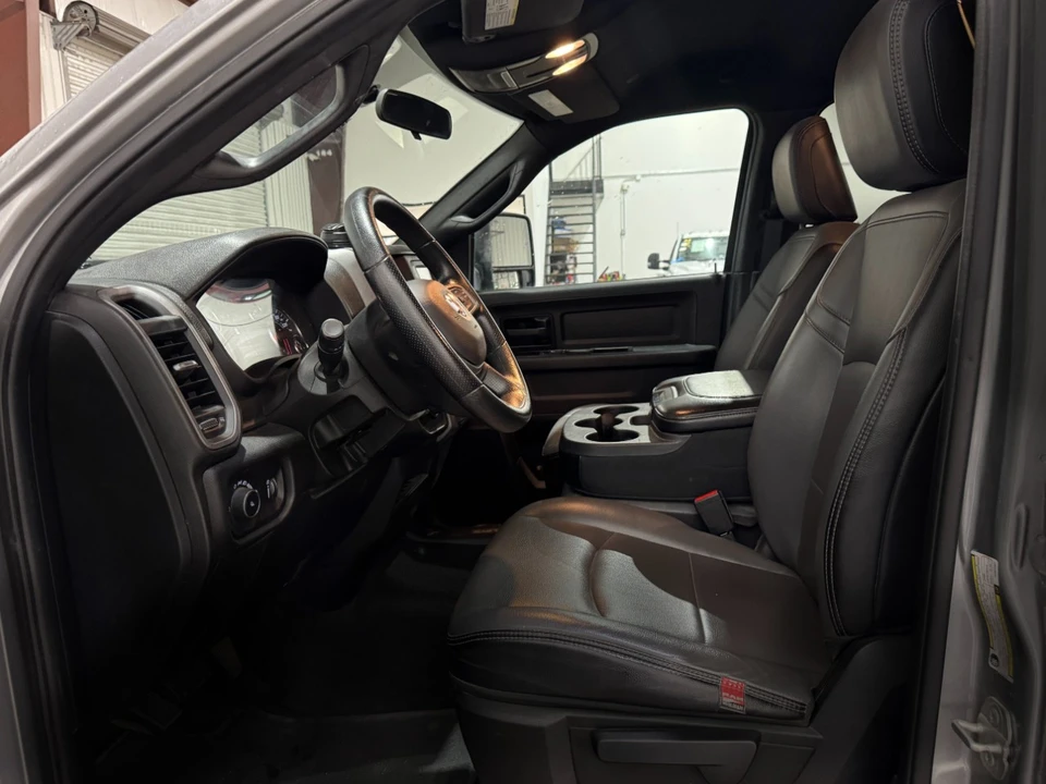 2023 Ram 2500 - Image 6 of 12