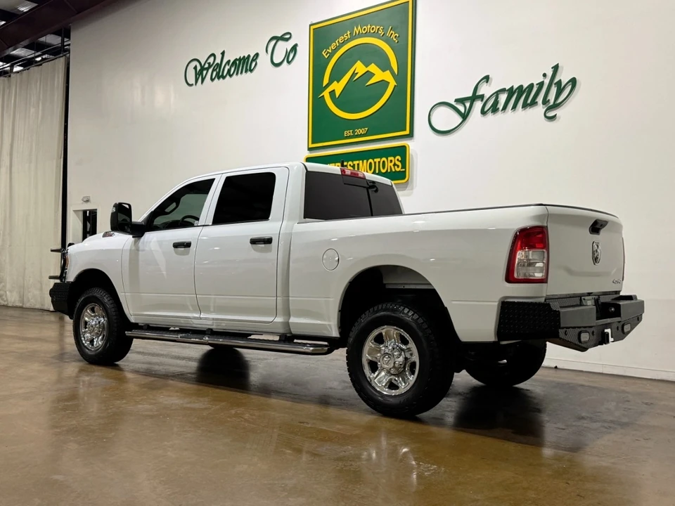 2023 Ram 2500 - Image 6 of 12