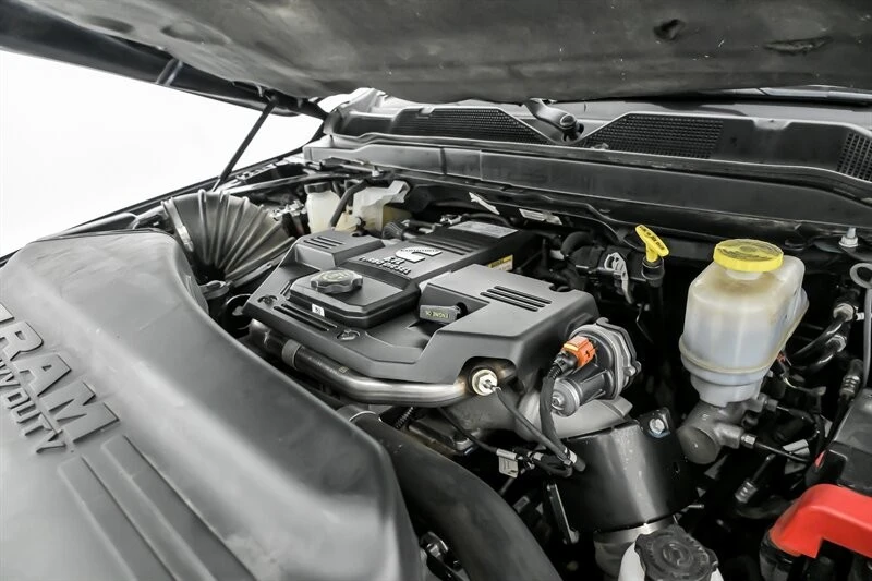 2023 Ram 4500 & 5500 - Image 15 of 21