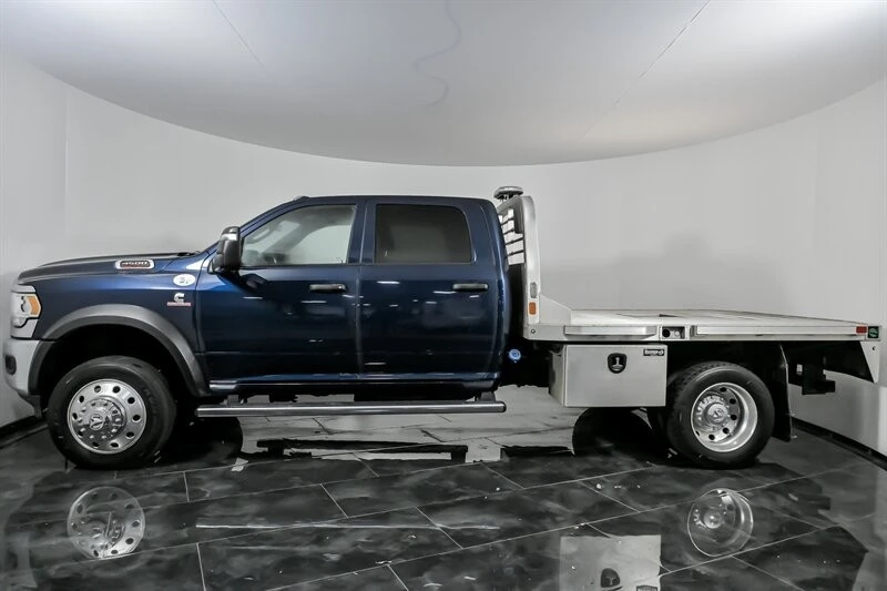 2023 Ram 4500 & 5500 - Image 7 of 21