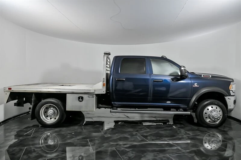 2023 Ram 4500 & 5500 - Image 12 of 21