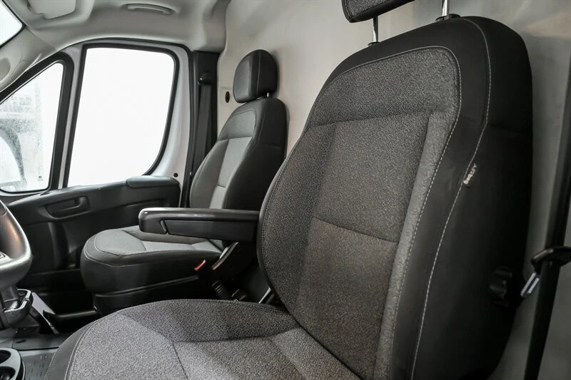 2023 Ram ProMaster - Image 16 of 21