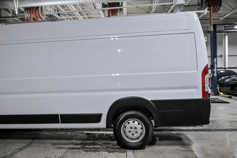 2023 Ram ProMaster - Image 9 of 21