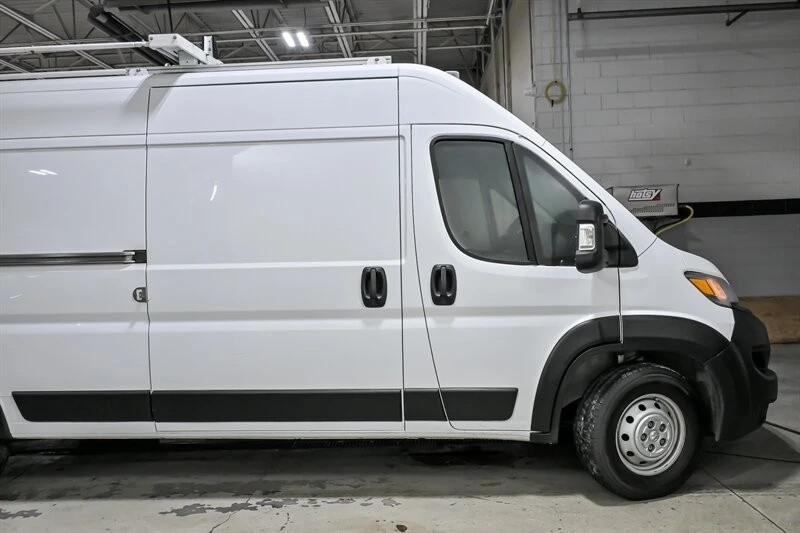2023 Ram ProMaster - Image 4 of 21