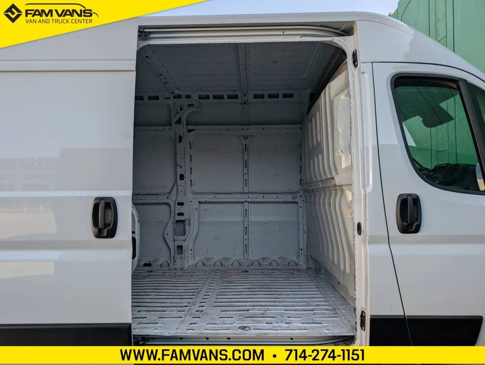 2023 Ram ProMaster - Image 10 of 21