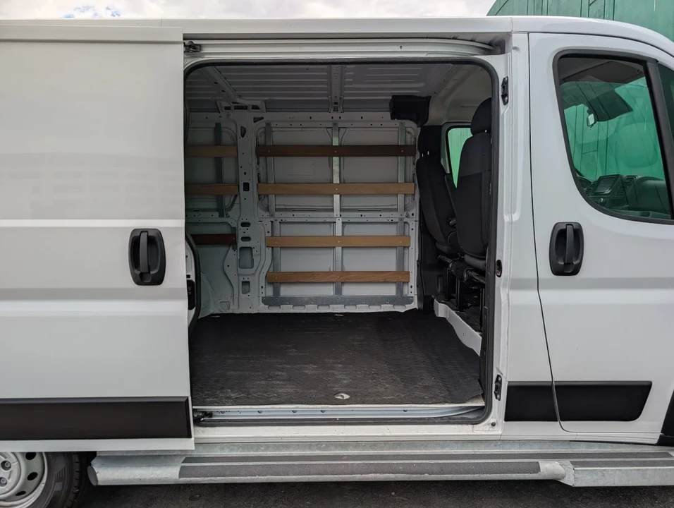 2023 Ram ProMaster - Image 10 of 12