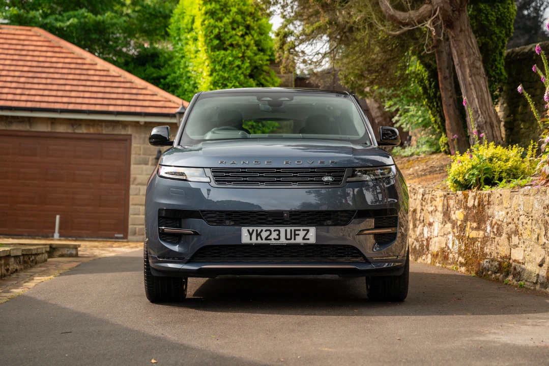 2023 Land Rover Range Rover Sport L461 - Image 3 of 31