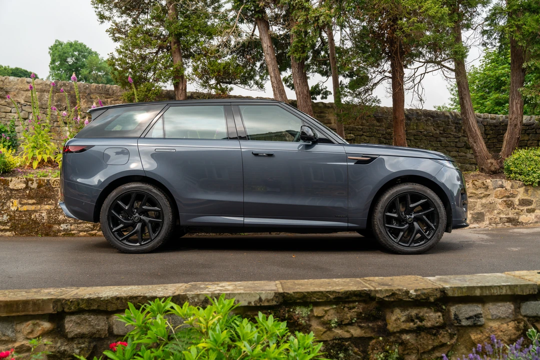 2023 Land Rover Range Rover Sport L461 - Image 13 of 31