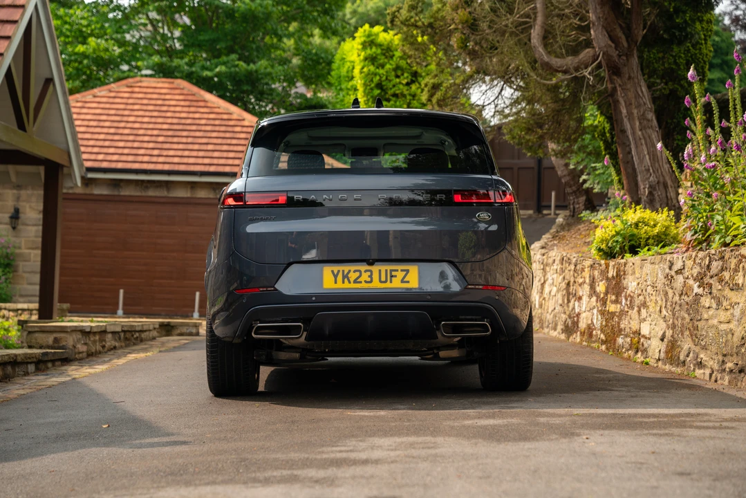 2023 Land Rover Range Rover Sport L461 - Image 15 of 31