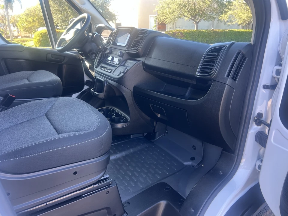 2023 Ram 1500 2nd Gen - Image 14 of 19
