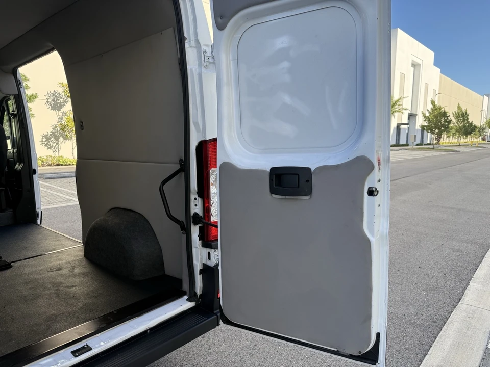 2023 Ram 1500 2nd Gen - Image 16 of 31