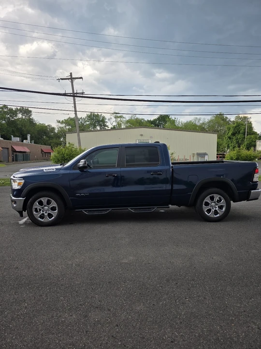 2023 Ram 1500 - Image 3 of 19