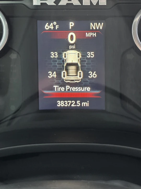 2023 Ram 1500 - Image 14 of 19