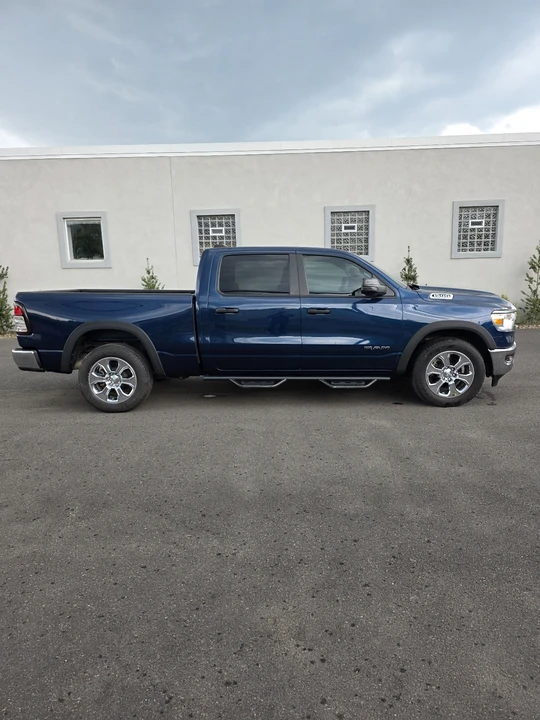 2023 Ram 1500 - Image 7 of 19