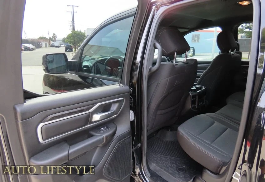 2023 Ram 1500 2nd Gen - Image 26 of 31