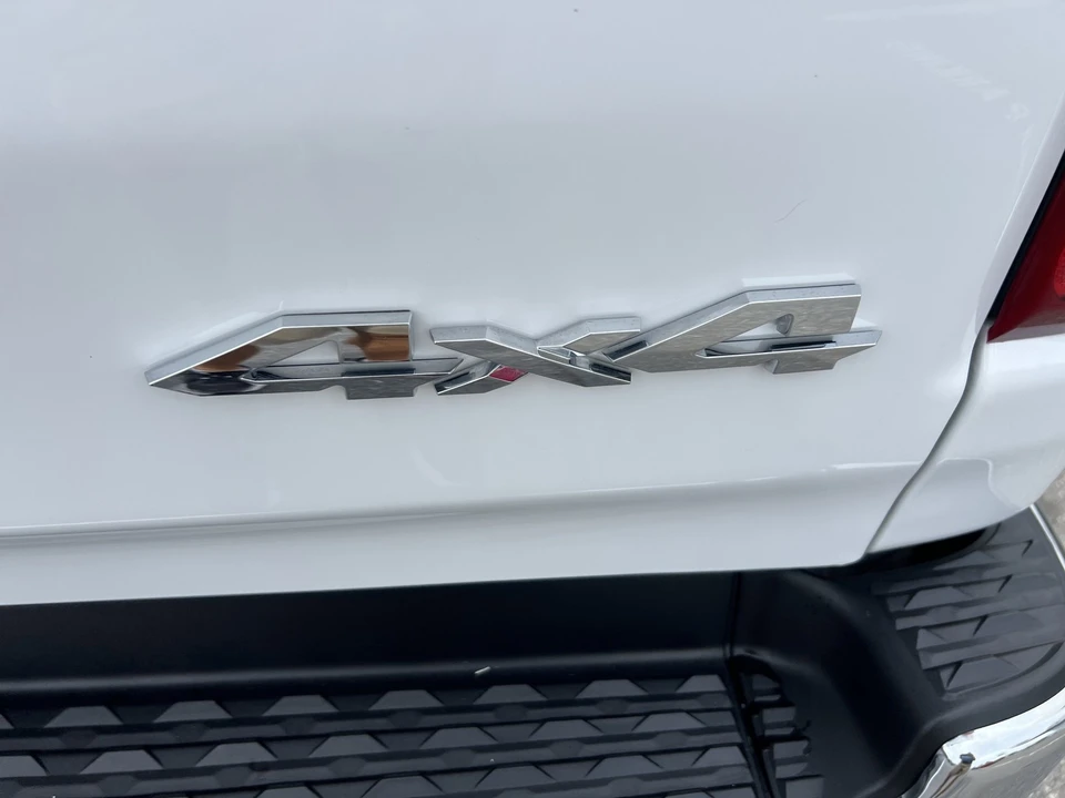 2023 Ram 1500 2nd Gen - Image 10 of 31