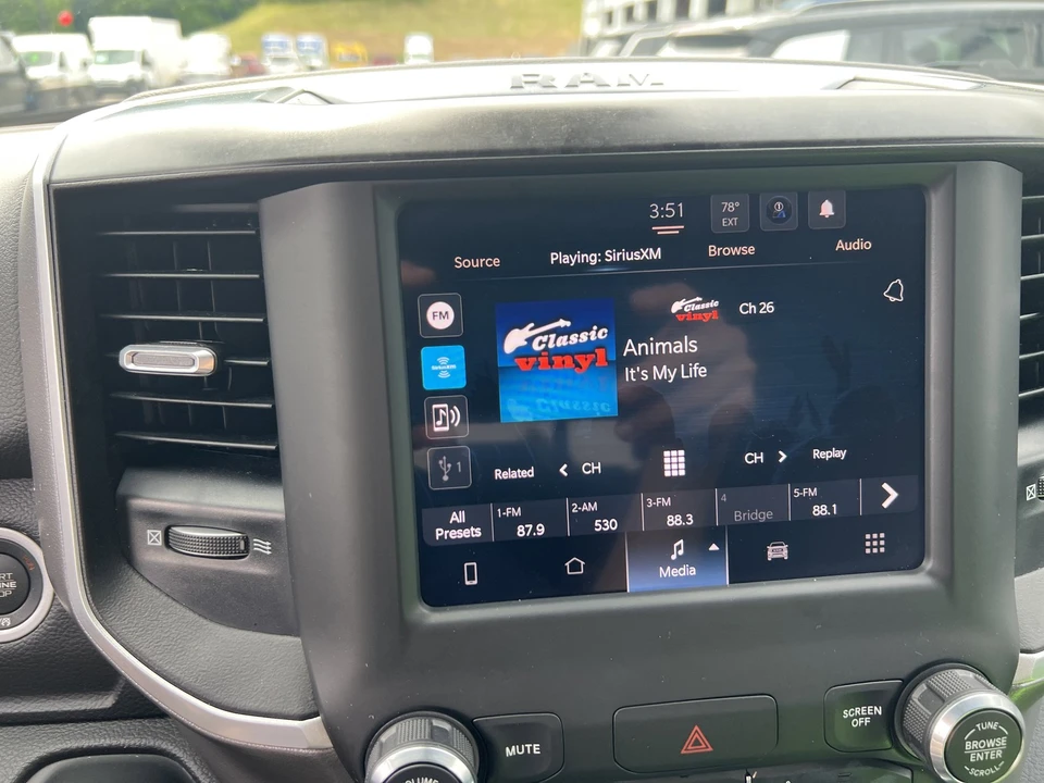 2023 Ram 1500 2nd Gen - Image 23 of 31