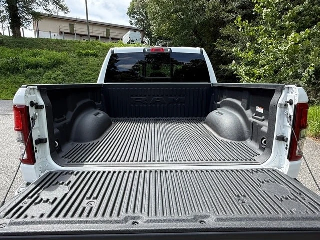 2023 Ram 1500 2nd Gen - Image 8 of 31