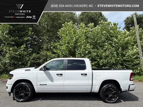2023 Ram 1500 Big Horn Crew Hemi 4WD Night Edition