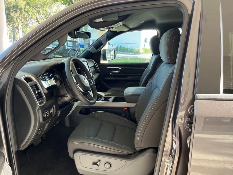 2023 Ram 1500 2nd Gen - Image 7 of 12