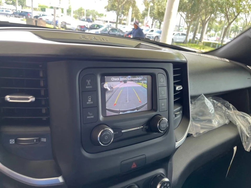 2023 Ram 1500 2nd Gen - Image 9 of 12