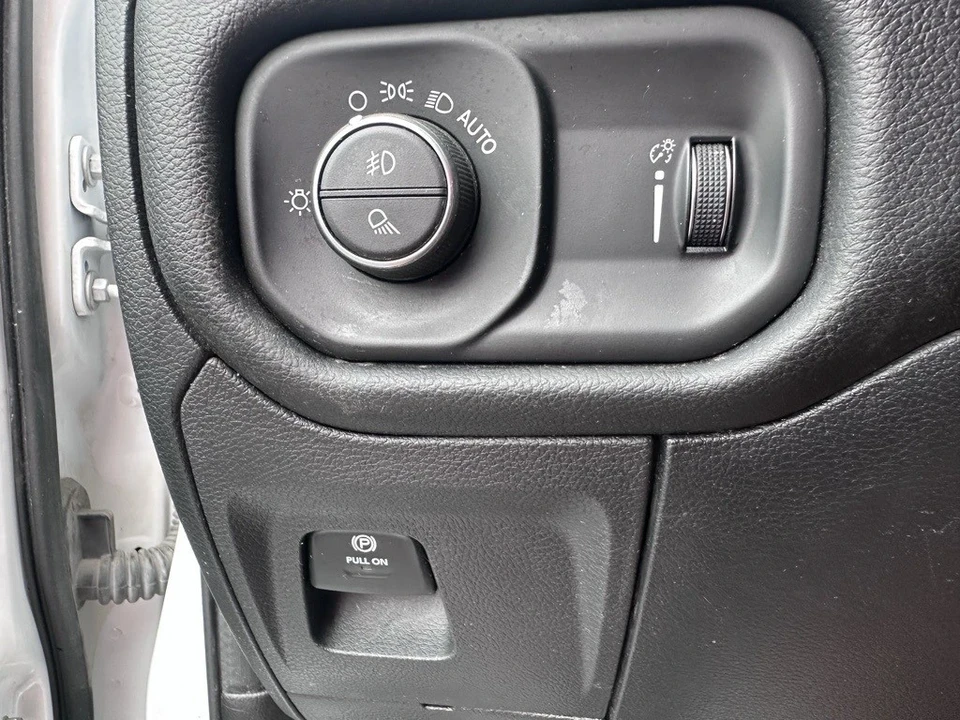 2023 Ram 1500 2nd Gen - Image 5 of 12