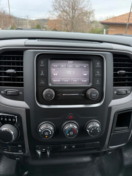 2023 Ram 1500 2nd Gen - Image 24 of 31