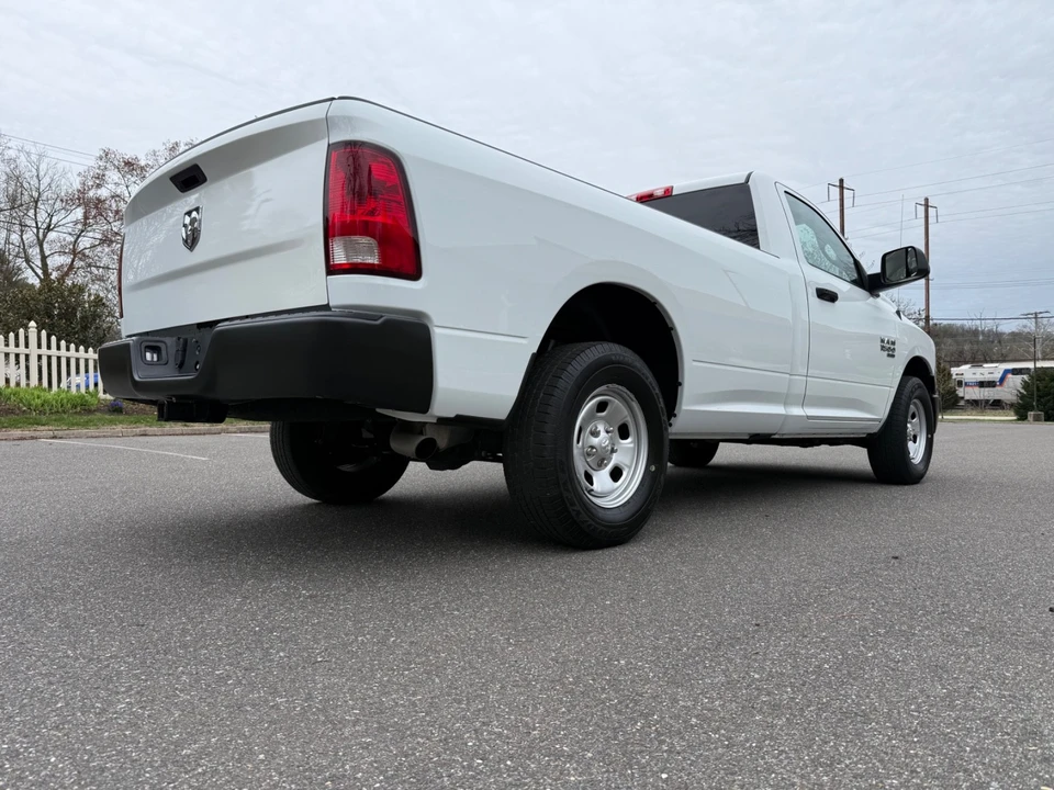 2023 Ram 1500 2nd Gen - Image 9 of 31