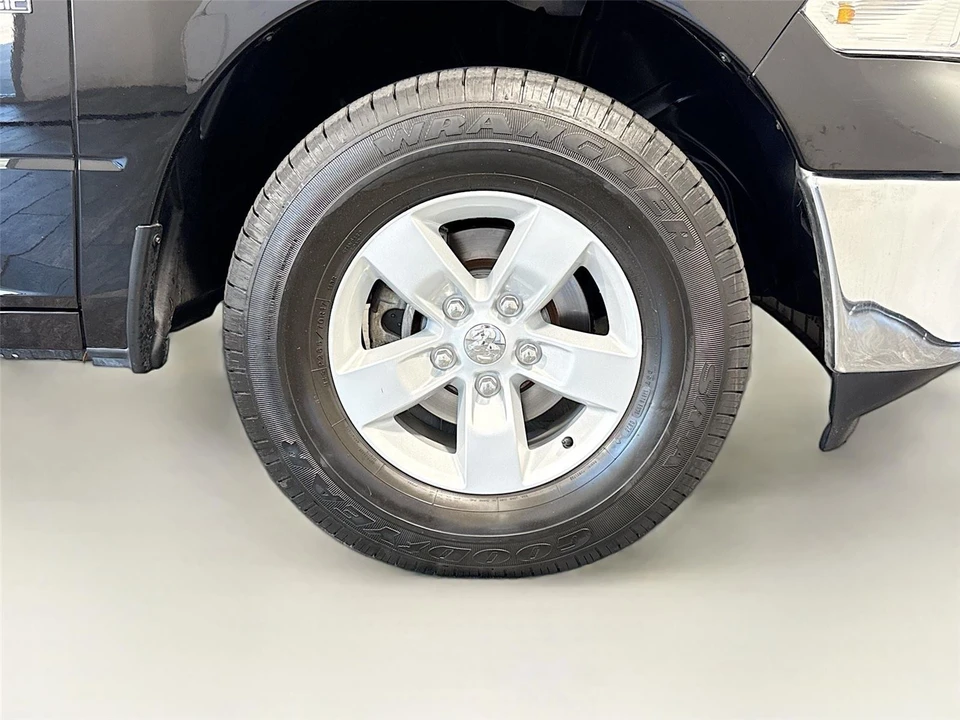 2023 Ram - Image 29 of 31