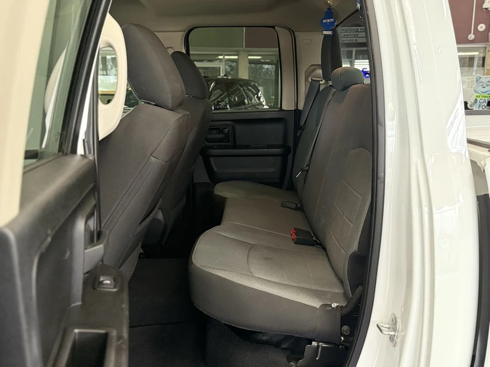 2023 Ram - Image 23 of 31