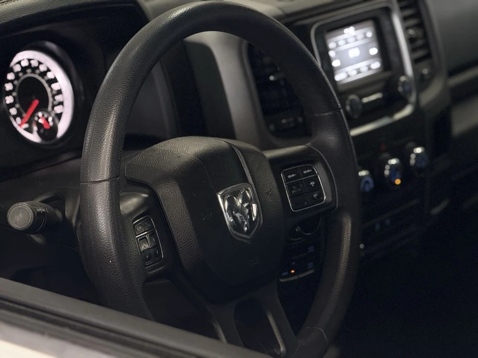 2023 Ram - Image 21 of 31