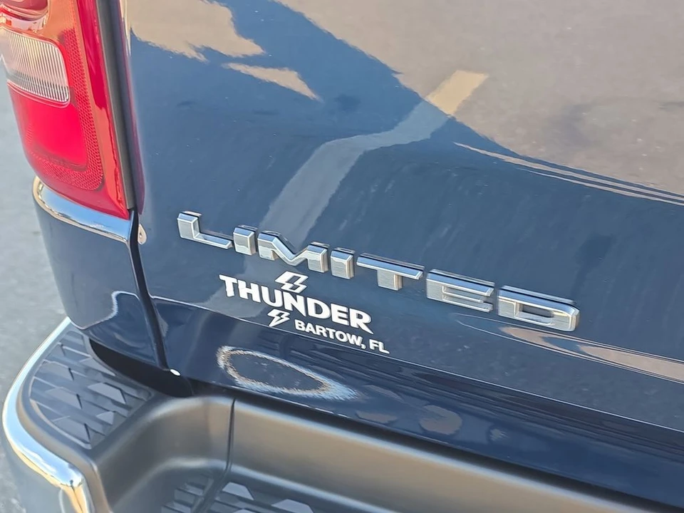 2023 Ram 1500 2nd Gen - Image 6 of 12