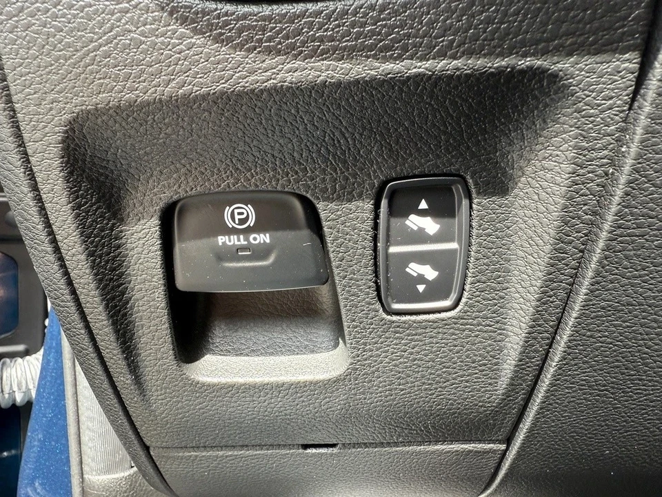 2023 Ram 1500 2nd Gen - Image 17 of 21