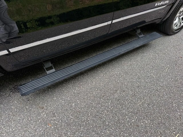 2023 Ram 1500 2nd Gen - Image 7 of 31