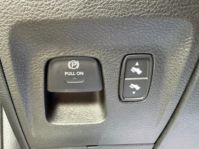2023 Ram 1500 2nd Gen - Image 17 of 21