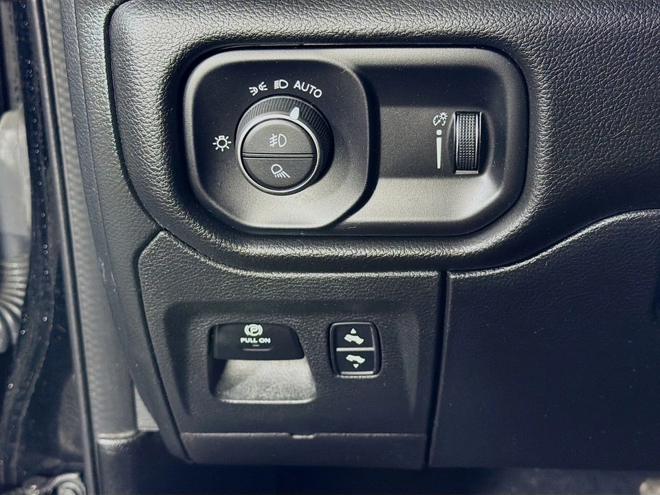 2023 Ram 1500 2nd Gen - Image 12 of 31