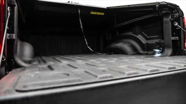 2023 Ram - Image 13 of 31
