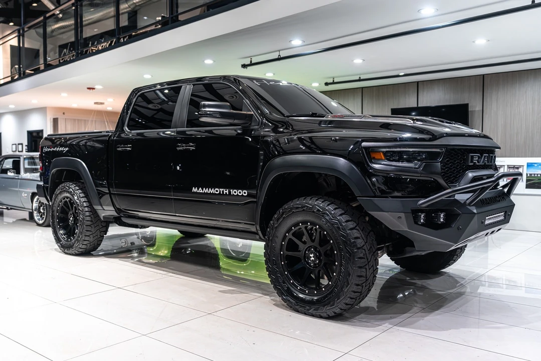 2023 Hennessey - Image 5 of 21