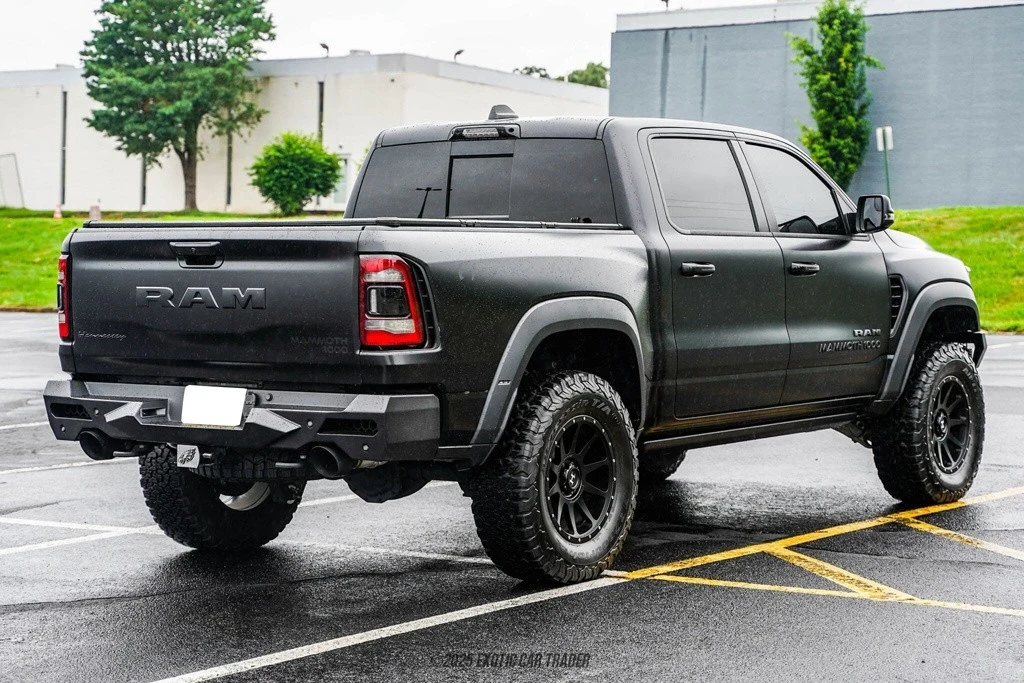 2023 Hennessey - Image 8 of 12