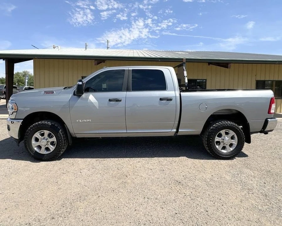 2023 Ram 2500 - Image 4 of 20
