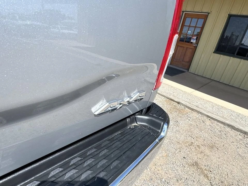 2023 Ram 2500 - Image 12 of 20